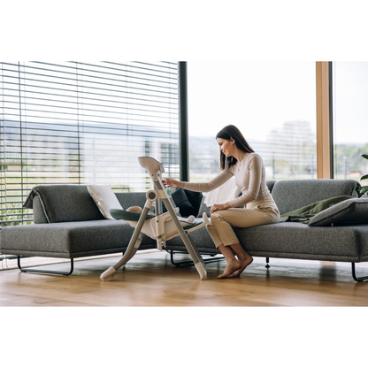 FreeON Oli Deluxe 2in1 -syöttötuoli ja sähkökiikku
